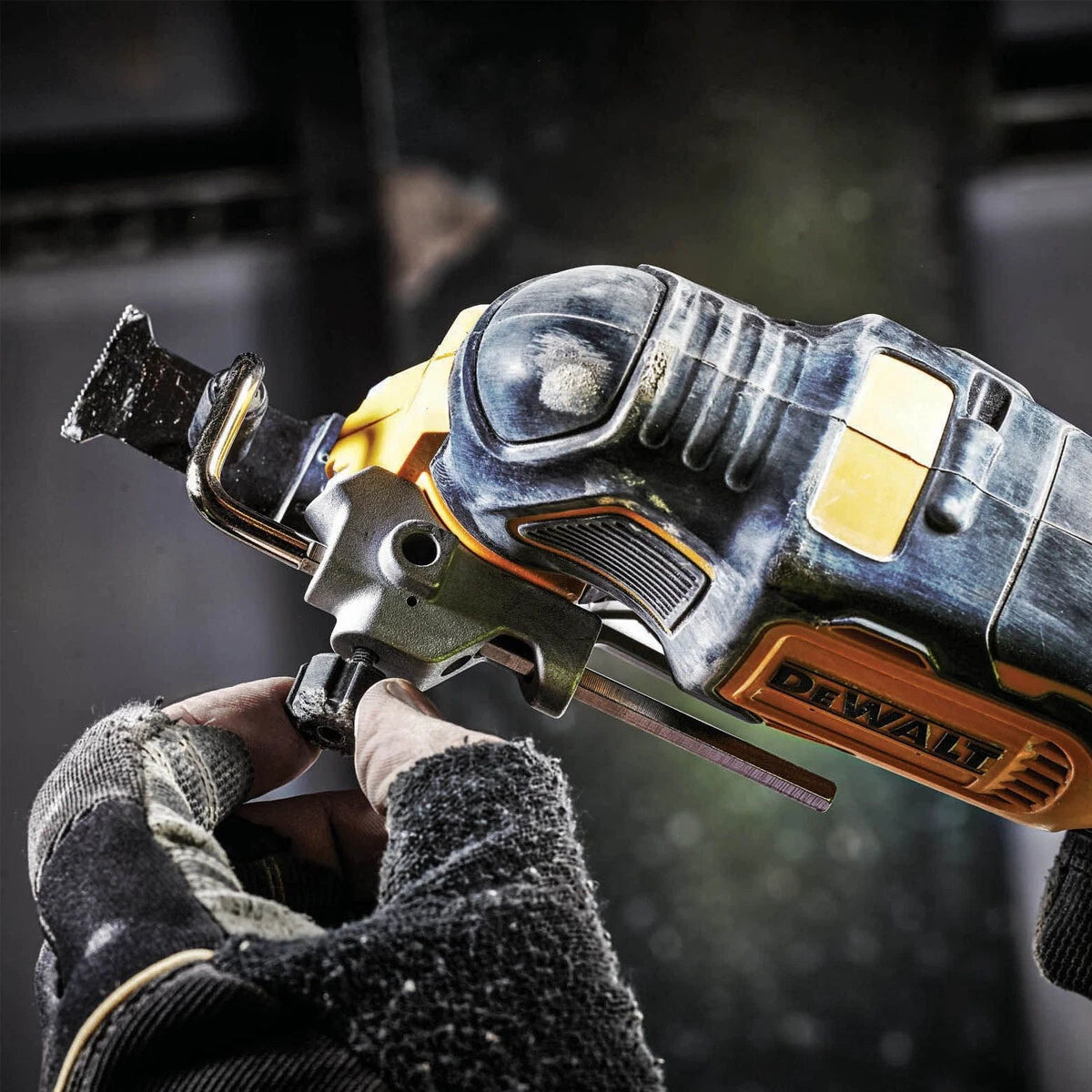 DeWALT DCK665P3T1 18V XR 7 Piece Power Tool Kit With 2 x 5.0Ah Battery & Charger